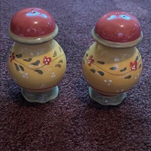 Vintage 2003 Discontinued Floral Yellow and Red Ceramic Salt and Pepper Shakers